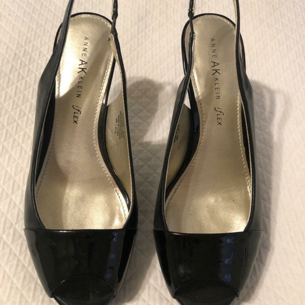 Anne klein short heels